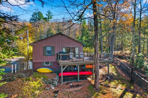 67 Steps House in Kattskill Bay