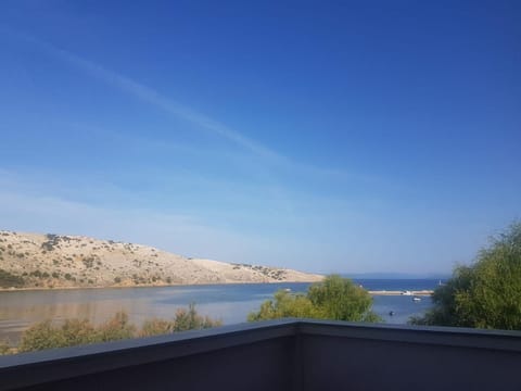 Balcony/Terrace, Landmark view