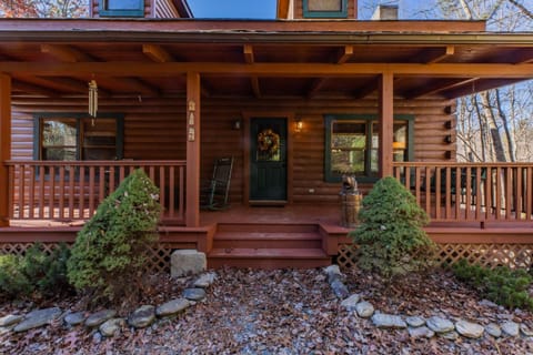 Hurricane Hideaway - Powder Horn Mountain House in Watauga