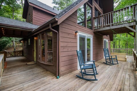 MsBeeHaven' - Powder Horn Mountain House in Watauga