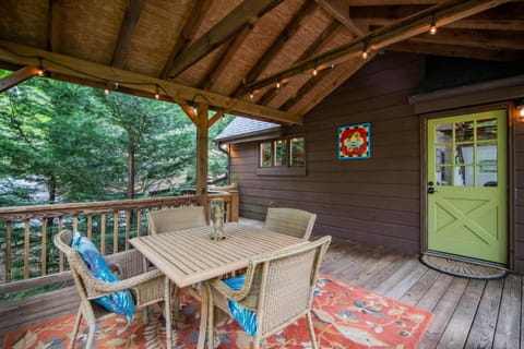 MsBeeHaven' - Powder Horn Mountain House in Watauga