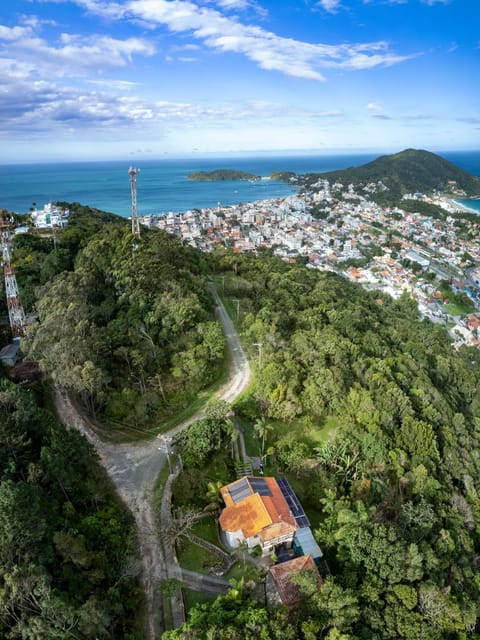 Nearby landmark, Day, Neighbourhood, Natural landscape, Bird's eye view, City view, Mountain view, Sea view, Street view