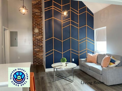 The Contemporary Apartment in Sanford