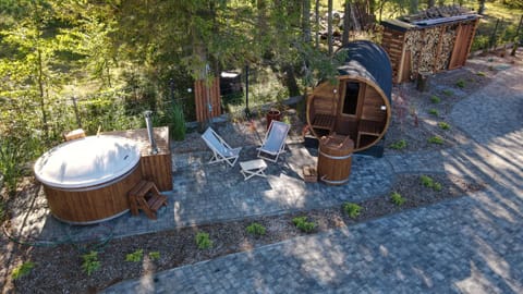 Garden, Hot Tub, Sauna, Spa and wellness centre/facilities, Garden view