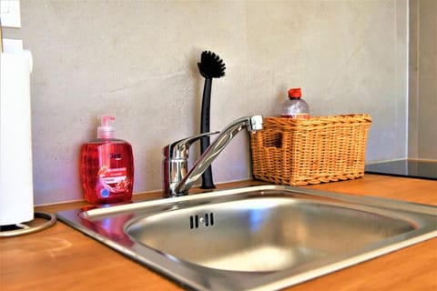 EMbnb - Studio Near Geneva - S204,4 Apartment in Annemasse