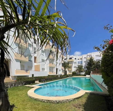 Garden, Swimming pool, Swimming pool