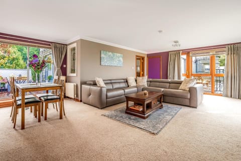 The Keep at Craigiehall House in Edinburgh