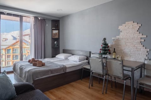 View (from property/room), Photo of the whole room, Bedroom, Mountain view