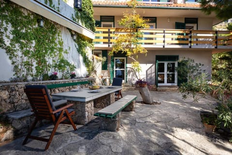 Balcony/Terrace, Dining area