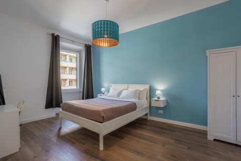 Bed, Bedroom, heating, air conditioner