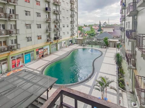 Property building, Pool view, Swimming pool
