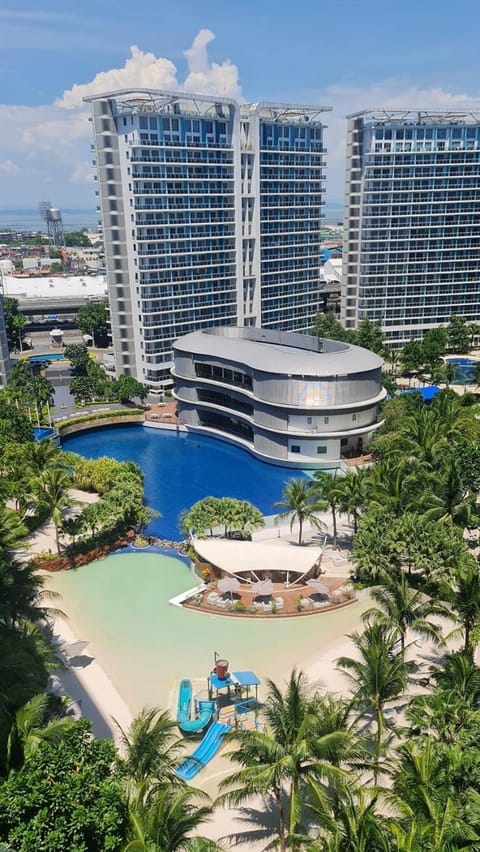 Property building, Beach, Swimming pool
