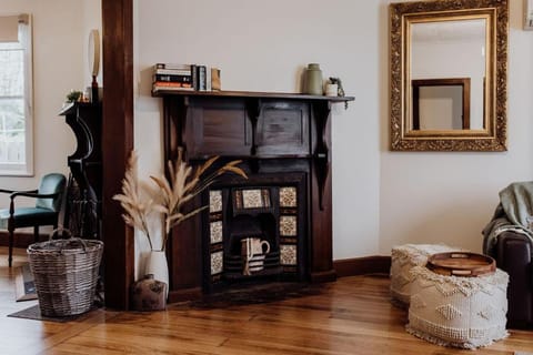 Cottage on Groom - St Marys Charm and Convenience! House in Tasmania