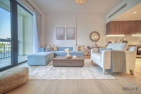 Property building, Living room, Seating area, Dining area, Swimming pool