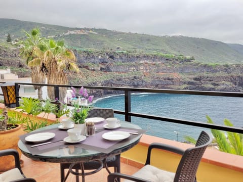 Balcony/Terrace, Seating area, Dining area, Mountain view, Sea view