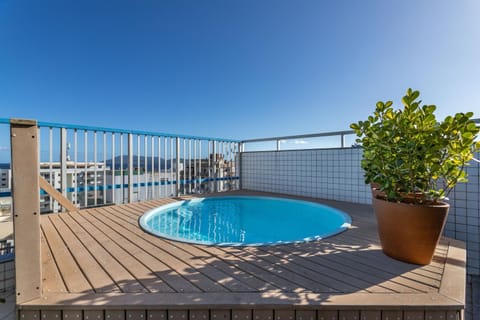 City view, Pool view, Sea view, Swimming pool