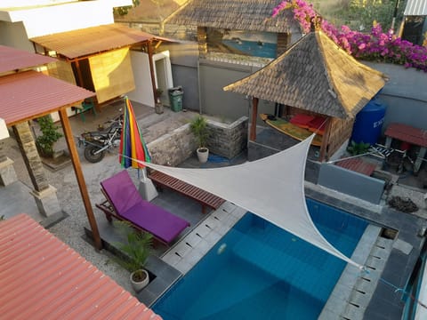 Bird's eye view, Pool view, Inner courtyard view, sunbed