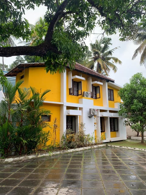 Property building, Garden