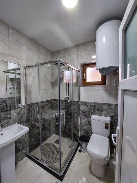 Shower, Toilet, Bathroom