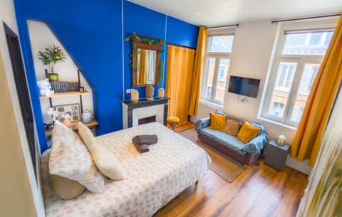 TV and multimedia, Living room, Bedroom