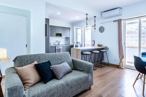 Living room, air conditioner