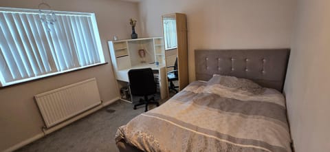 Homely Home Vacation rental in Aylesbury