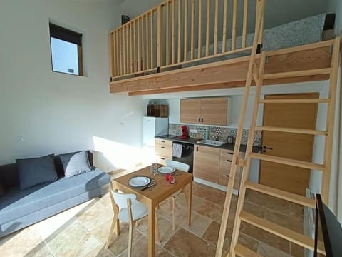 Kitchen or kitchenette, Living room, Dining area