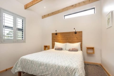 Mountain and Sea Cottage Apartment in Western Cape