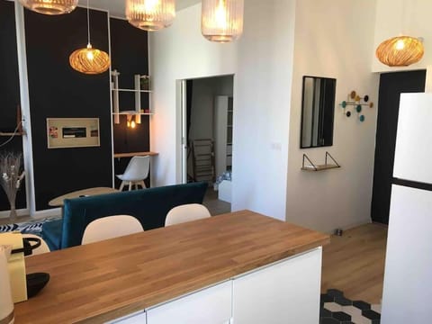 HYPER CENTRE CLIM T2 NEUF - OLD PORT 1.5KM Apartment in Marseille