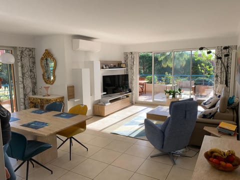 Appartement du Palais -classé 4 étoiles - Axelle Loc'Appart Apartment in Mandelieu-La Napoule