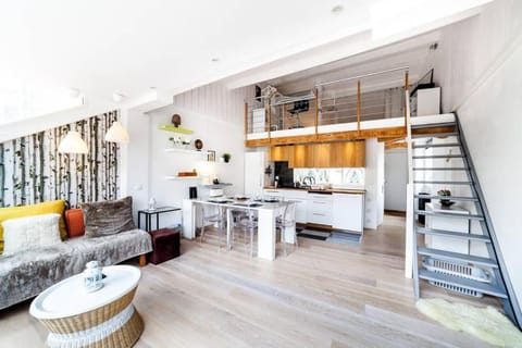 Kitchen or kitchenette, Living room, Seating area