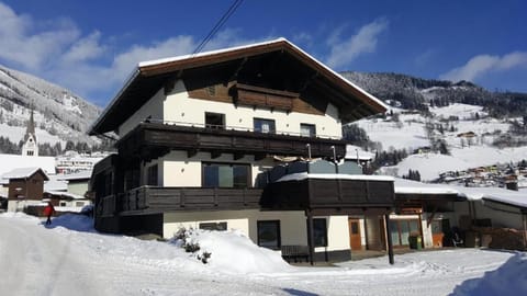 Property building, Winter