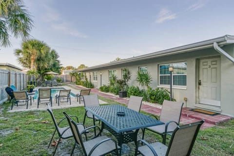 Entire Villa - Sleeps 16 Heated Pool East of A1A Villa in Cape Canaveral