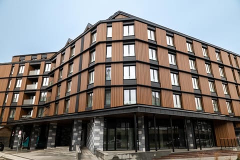 Property building, Day
