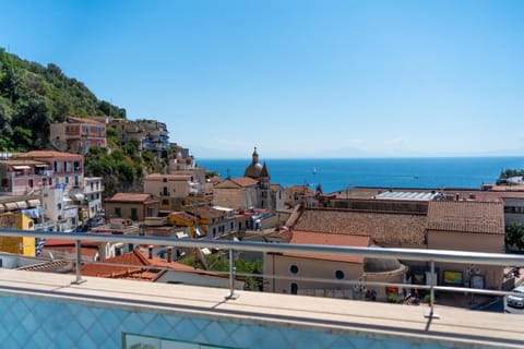 Balcony/Terrace, City view, Sea view