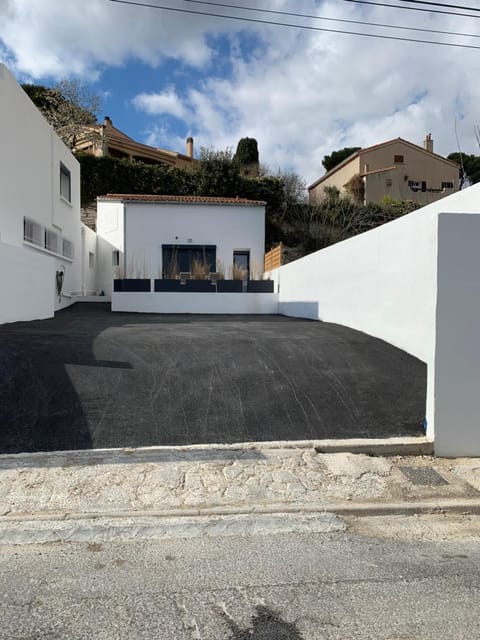 Balcony/Terrace, Parking