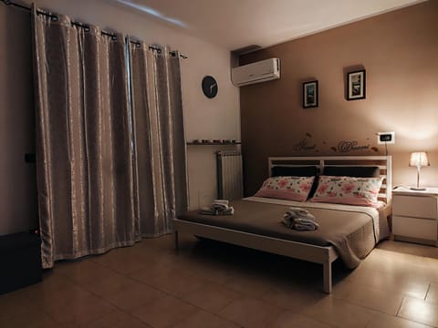 Appartamento Sofia accogliente monolocale in zona residenziale strategica wifi gratuito Apartment in Lombardy