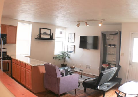 3 BR Southside Loft - Amazing Location Apartment in Pittsburgh