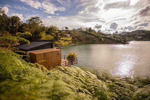Nearby landmark, Spring, Day, Natural landscape, Lake view, River view