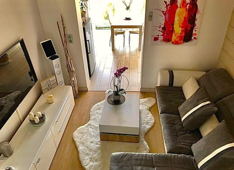 Modern apartment , Golfe de Saint Tropez Apartment in Gassin