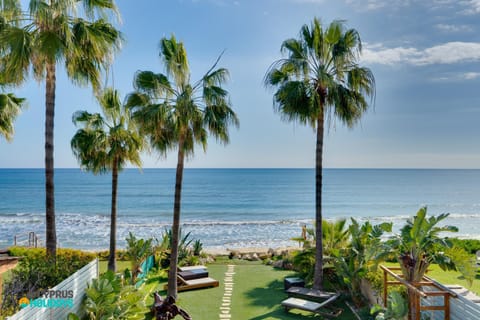 Day, Natural landscape, Garden, Beach, Garden view, Sea view