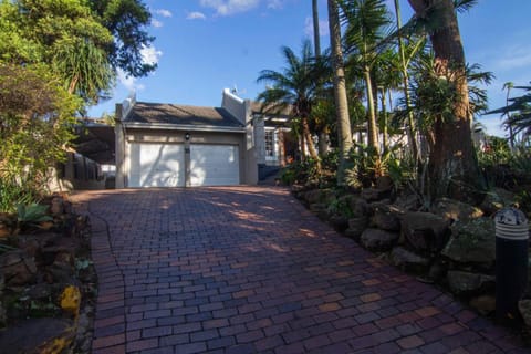 Property building, Garden, Garden view