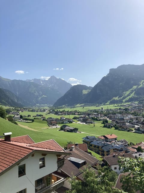 Day, Natural landscape, Mountain view