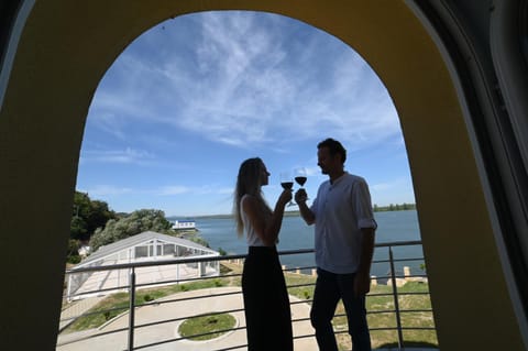 Day, People, Natural landscape, River view