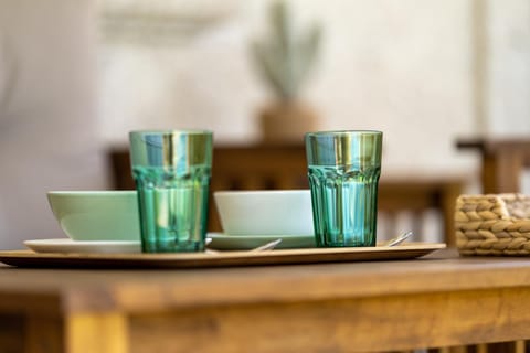 Food and drinks, Dining area, Food, Drinks