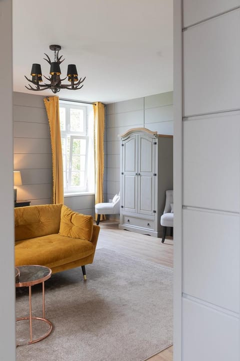 Gutshauszimmer Premium Vacation rental in Mecklenburgische Seenplatte