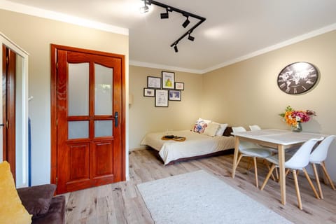 Living room, Dining area, Bedroom