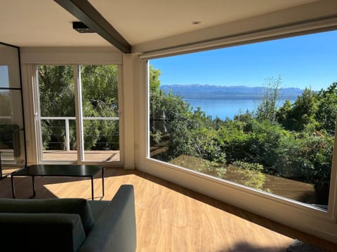 Living room, Lake view