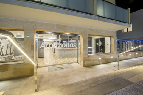 Facade/entrance, Lobby or reception