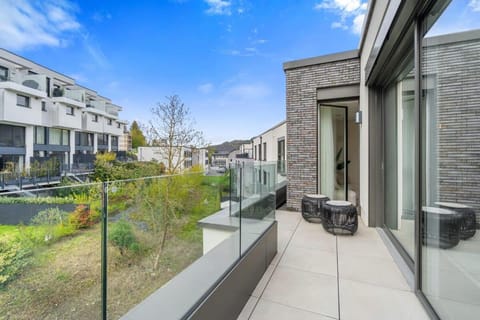 Property building, Patio, Spring, Day, Garden, View (from property/room), Balcony/Terrace, Balcony/Terrace, Garden view